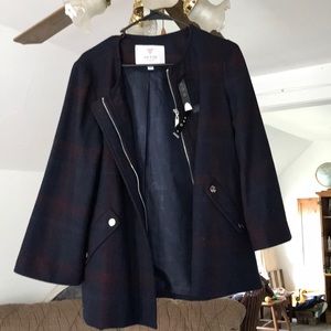Wide sleeve plaid blazer